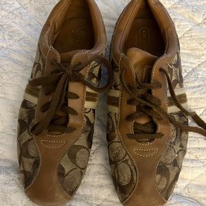 Coach sneakers, size 8 1/2 Lissy,F0002/C06. Preworn. Tan.